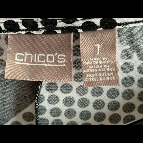 ⚫️🔲CHICO’S BLACK/WHITE TOP (SIZE 1) ⚫️🔲 - Picture 3 of 6